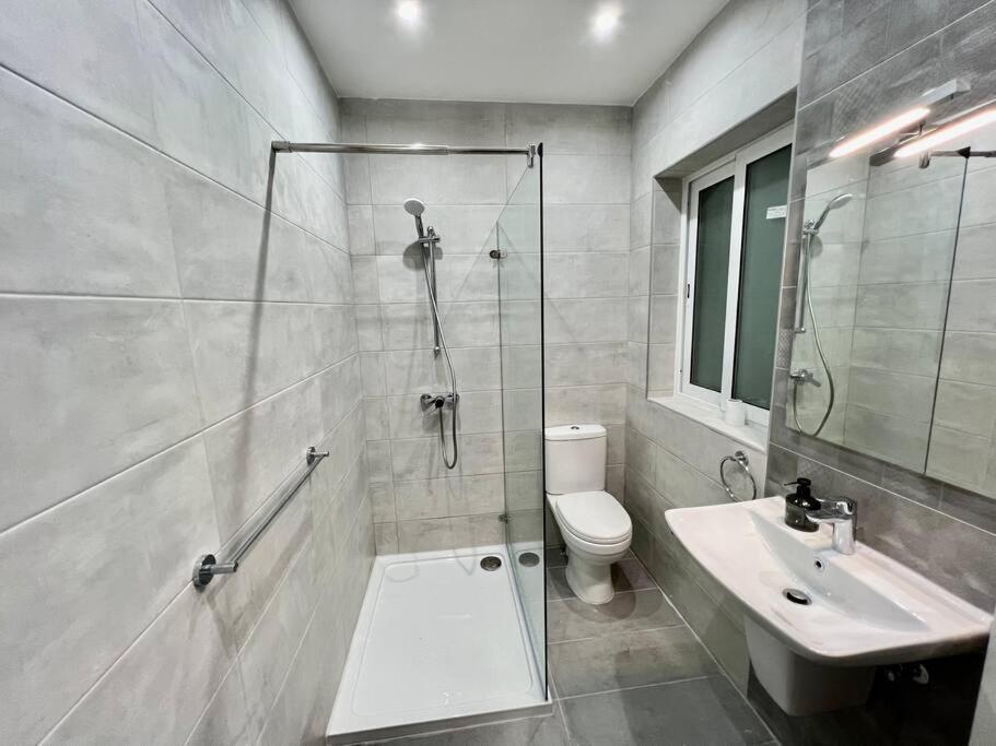 Luxurious Apartment Next To The Sea Gzira Екстериор снимка